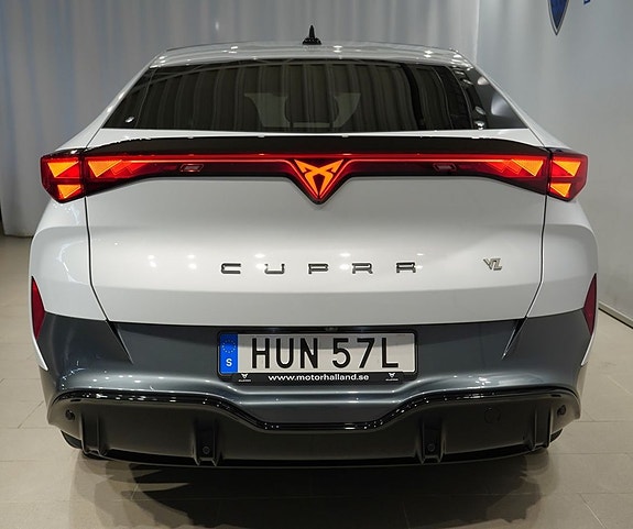 Cupra Tavascan 6 of 27