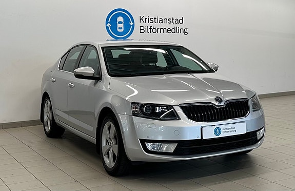 Skoda Octavia 5 of 12