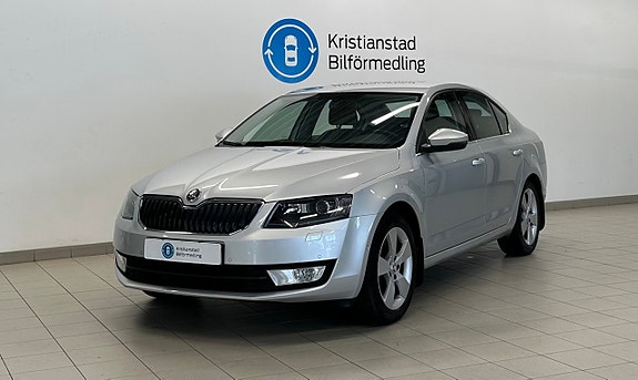 Skoda Octavia 2 of 12