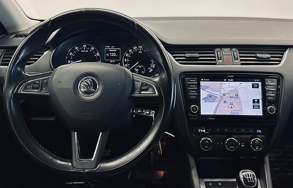 Skoda Octavia 11 of 12