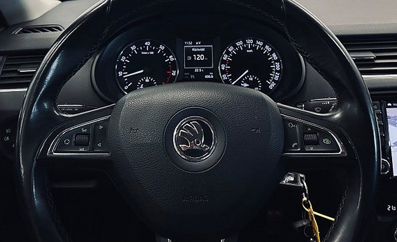Skoda Octavia 12 of 12