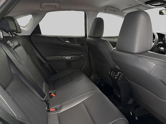 Lexus NX450h+ 9 of 9