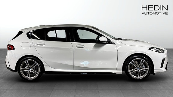 BMW 120 6 of 9