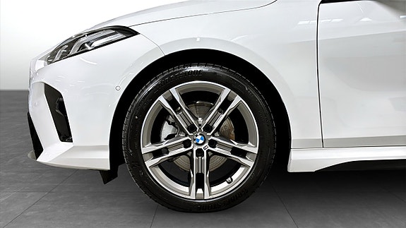 BMW 120 9 of 9