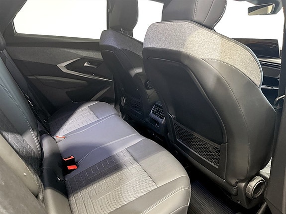 Peugeot 3008 14 of 23