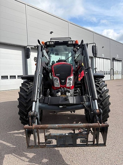 Valtra N163 Direct / Lastare / Frontlyft / Front PTO 3 of 10