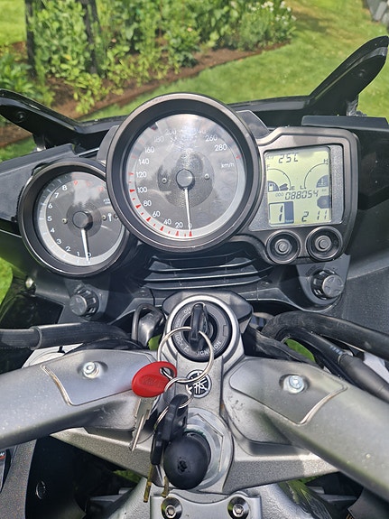 Yamaha FJR1300 7 of 10