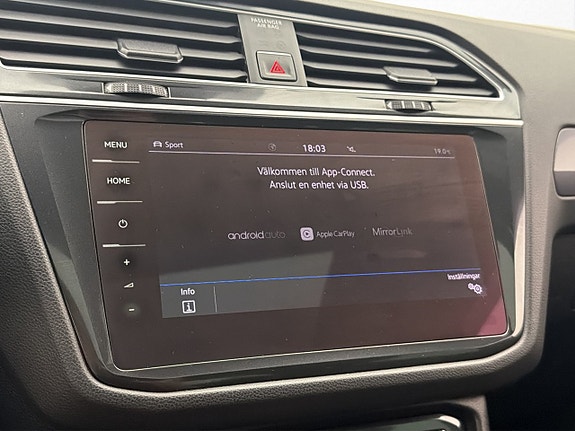 Volkswagen Tiguan 24 of 30