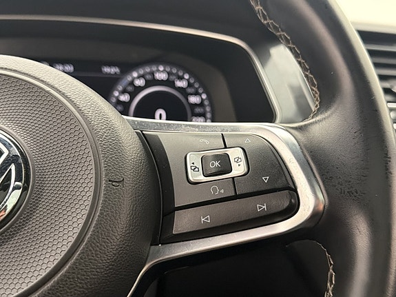 Volkswagen Tiguan 21 of 30