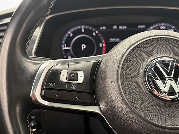 Volkswagen Tiguan 18 of 30