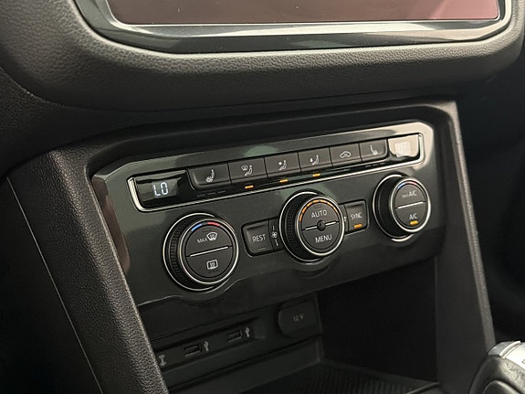 Volkswagen Tiguan 25 of 30