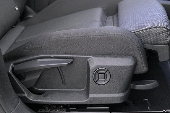 Audi Q4 e-tron 14 of 27