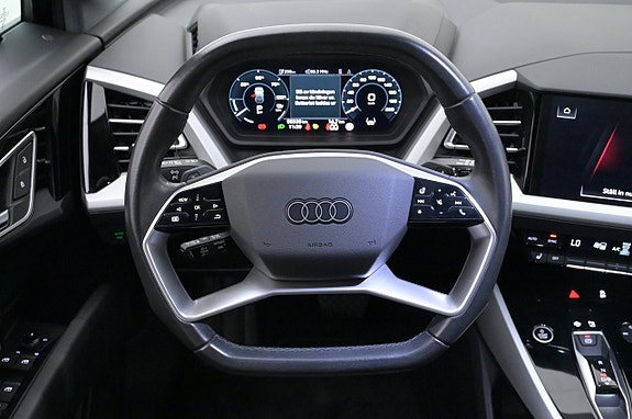 Audi Q4 e-tron 7 of 27
