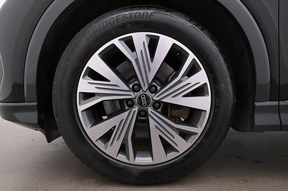 Audi Q4 e-tron 27 of 27