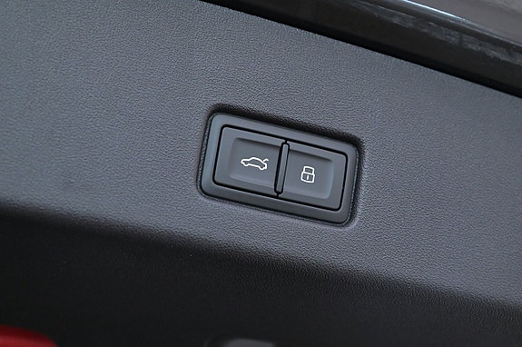Audi Q4 e-tron 23 of 27