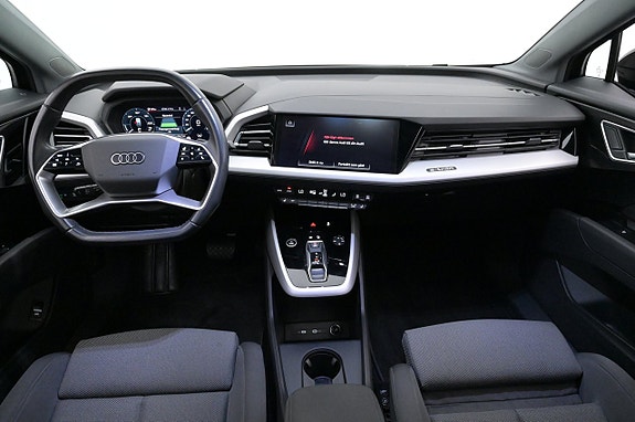 Audi Q4 e-tron 6 of 27