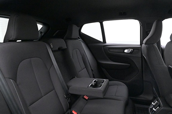 Volvo XC40 20 of 27