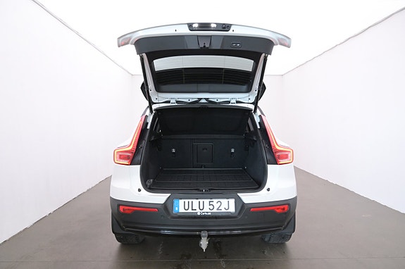 Volvo XC40 22 of 27