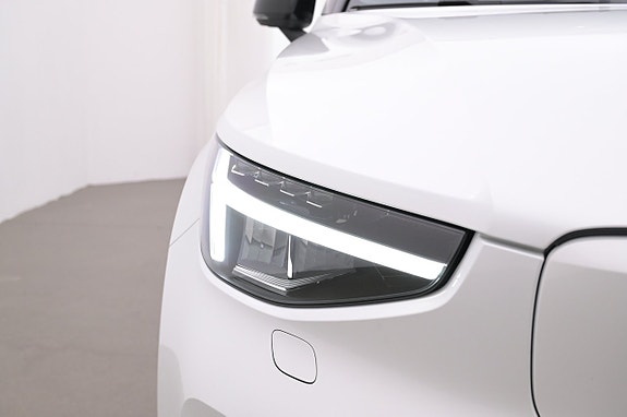 Volvo XC40 26 of 27