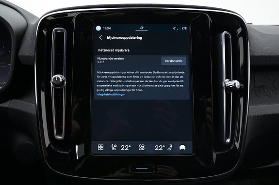 Volvo XC40 18 of 27