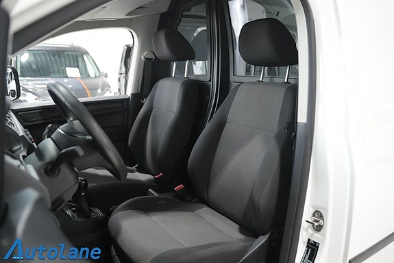 Volkswagen Caddy 19 of 30