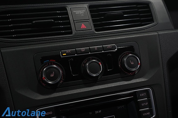 Volkswagen Caddy 27 of 30
