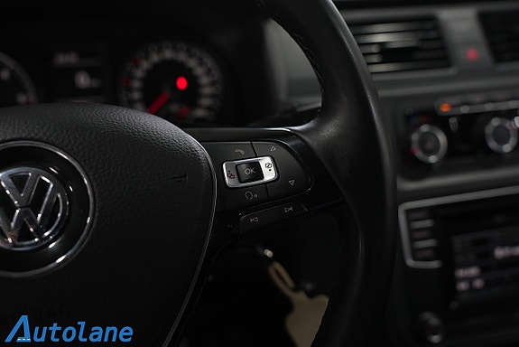 Volkswagen Caddy 30 of 30