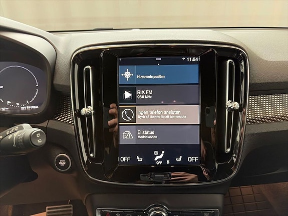 Volvo XC40 18 of 26