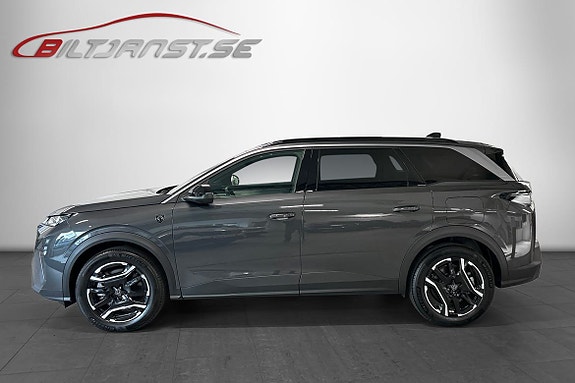 Peugeot 5008 2 of 11