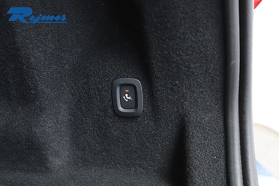 Volvo XC60 20 of 25