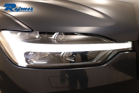 Volvo XC60 7 of 25
