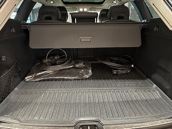 Volvo XC60 13 of 22