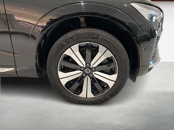 Volvo XC60 9 of 14