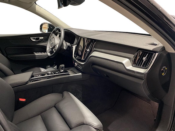 Volvo XC60 4 of 14