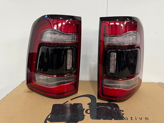 Product image 1 of 9