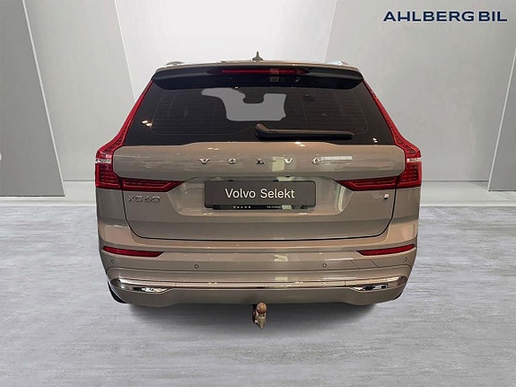Volvo XC60 4 of 23