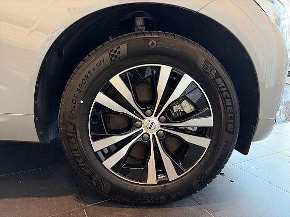 Volvo XC60 22 of 23