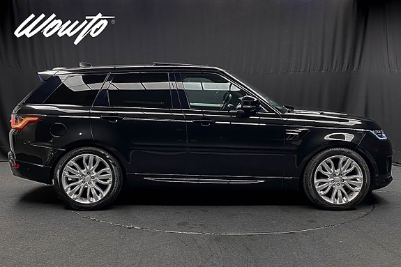 Land Rover Range Rover Sport 3 of 26
