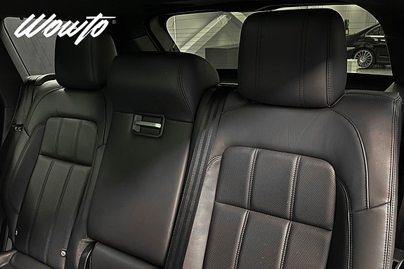 Land Rover Range Rover Sport 14 of 26
