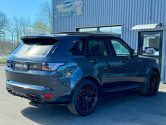 Land Rover Range Rover Sport 12 of 30