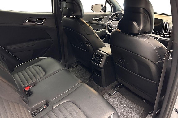 Kia Sportage 14 of 16