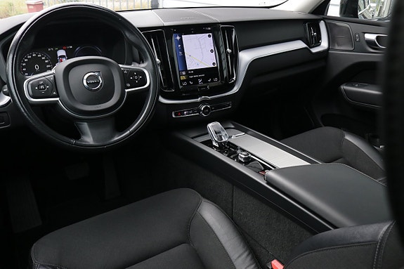 Volvo XC60 22 of 28