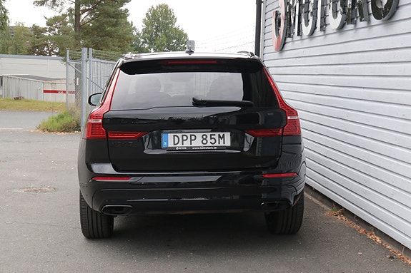 Volvo XC60 19 of 28