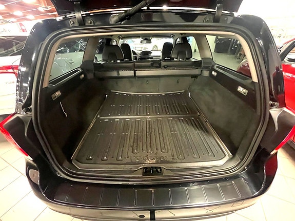 Volvo V70 5 of 8