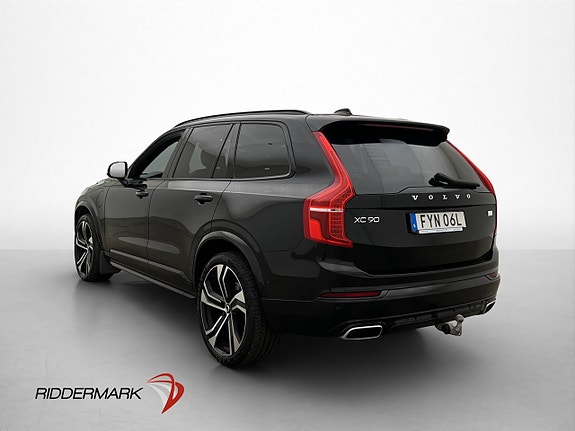 Volvo XC90 5 of 30