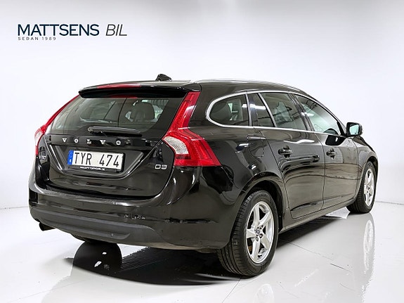 Volvo V60 12 of 19