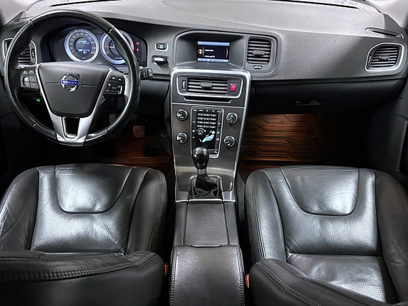 Volvo V60 6 of 19