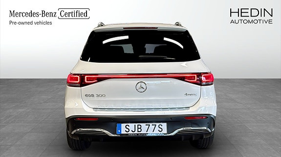 Mercedes-Benz EQB300 7 of 26