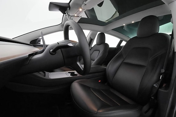 Tesla Model 3 12 of 30