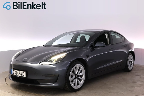 Tesla Model 3 4 of 30